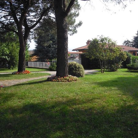 La Ca' Nova Lurago D'Erba Exterior foto